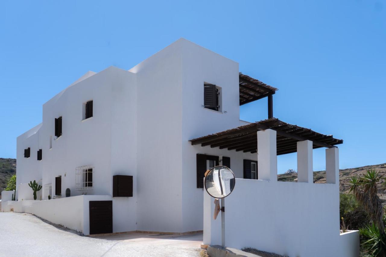 Lotos Beach Home Kini Buitenkant foto