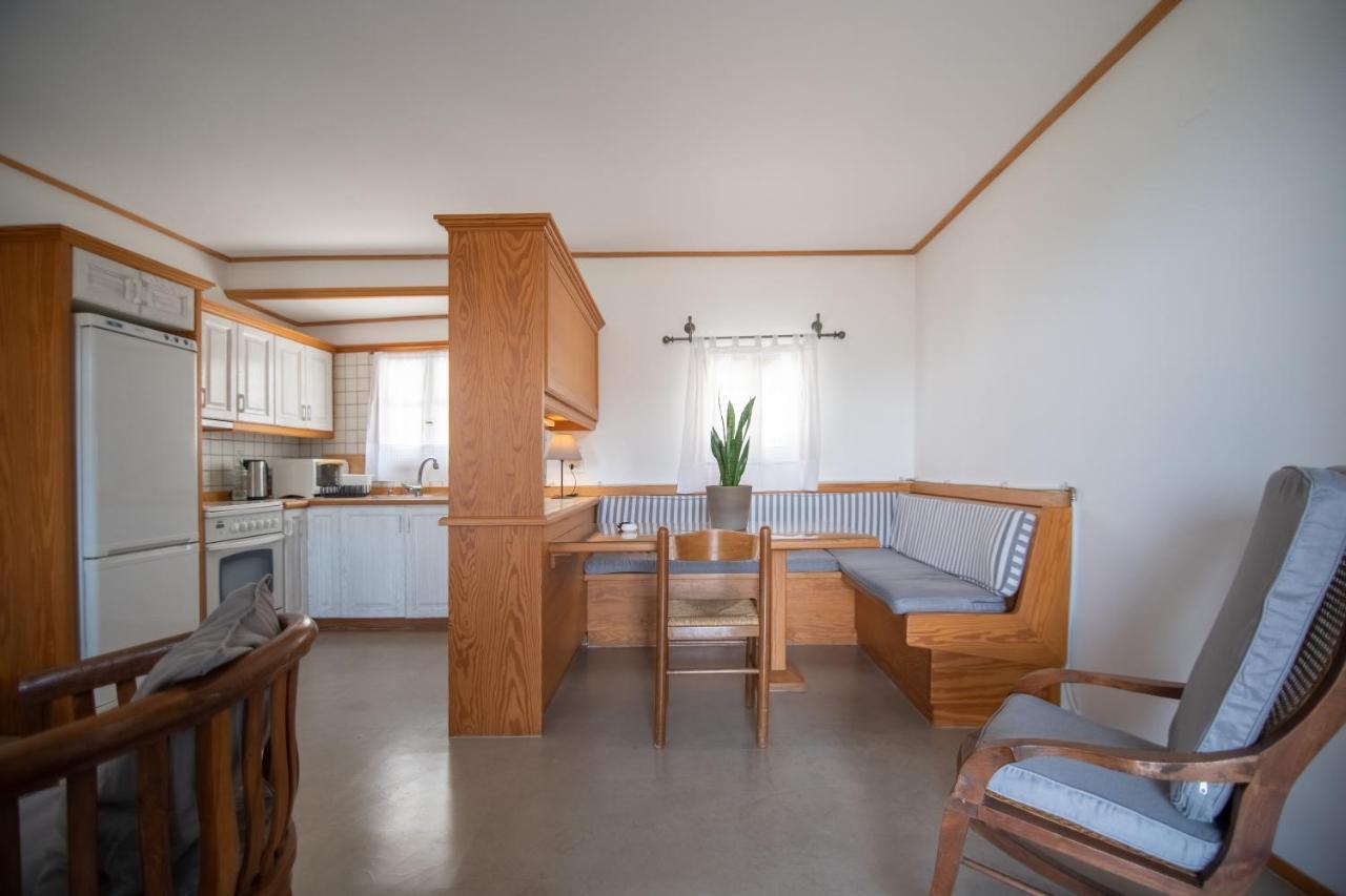 Lotos Beach Home Kini Buitenkant foto