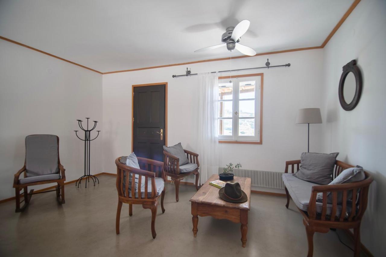 Lotos Beach Home Kini Buitenkant foto