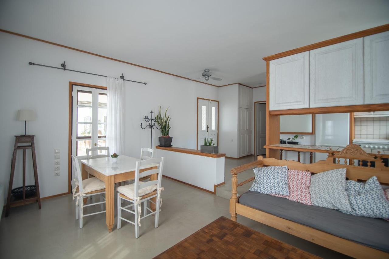 Lotos Beach Home Kini Buitenkant foto