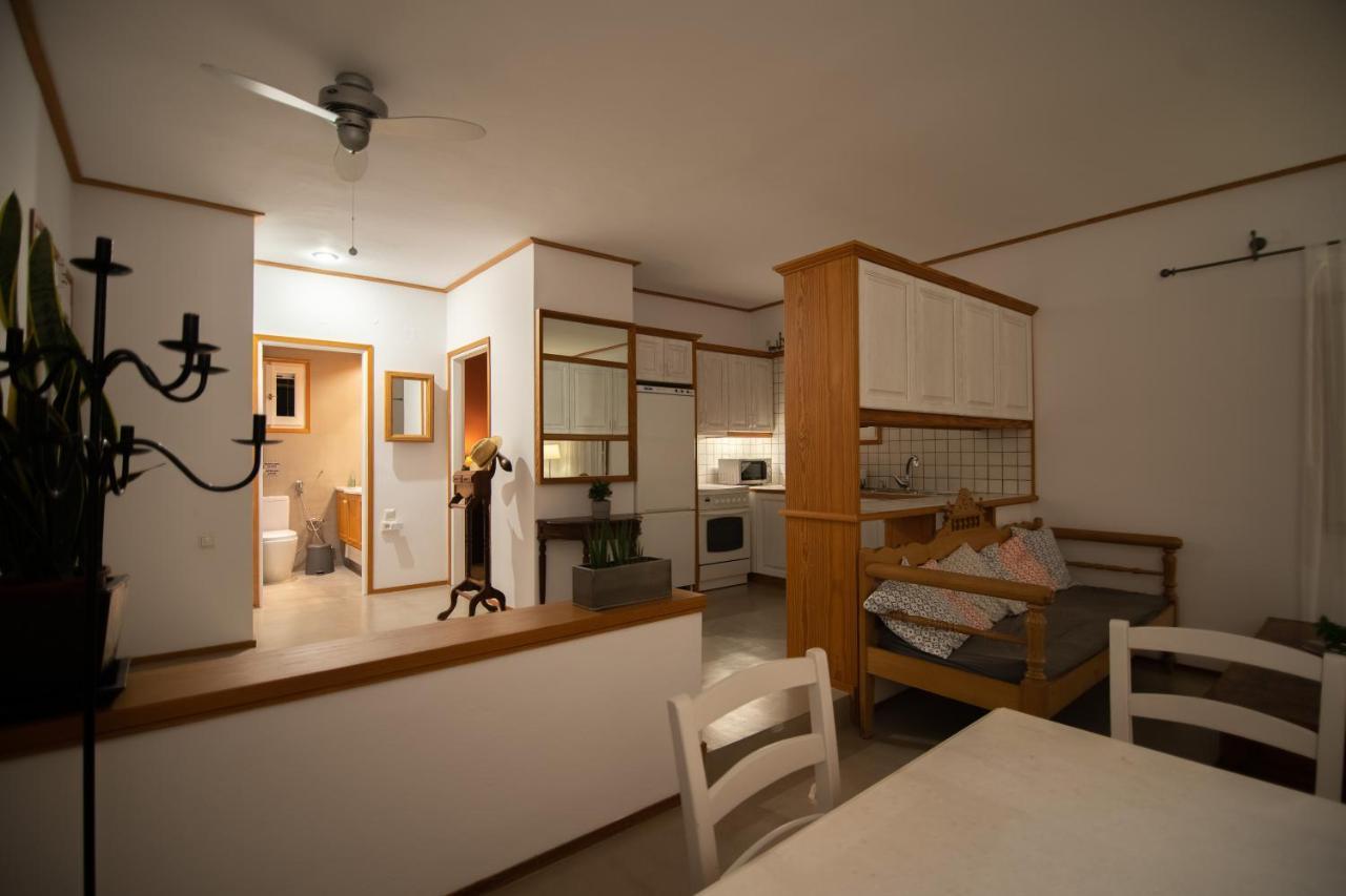 Lotos Beach Home Kini Buitenkant foto