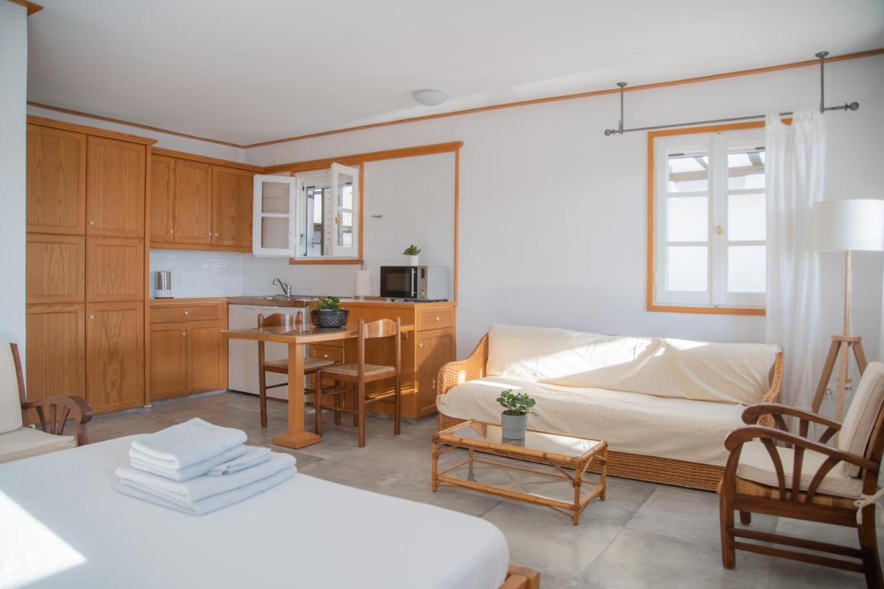 Lotos Beach Home Kini Buitenkant foto