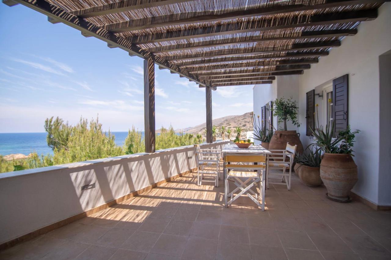 Lotos Beach Home Kini Buitenkant foto